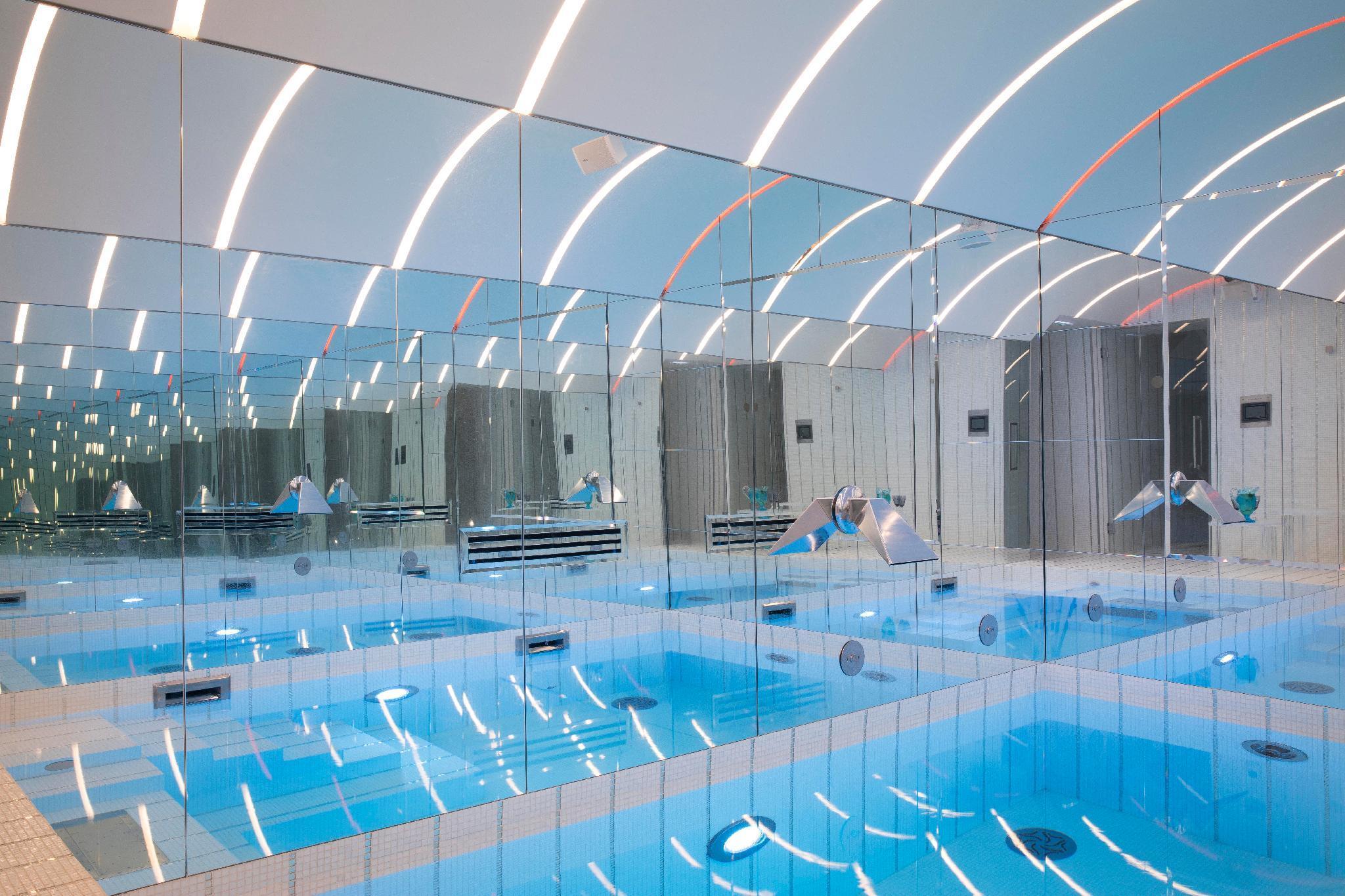 Dress Code&spa Hotel Parijs
